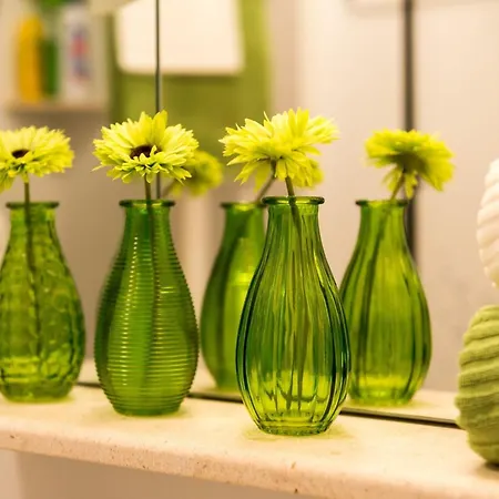 Nina - One Bedroom With Balcony アパート *